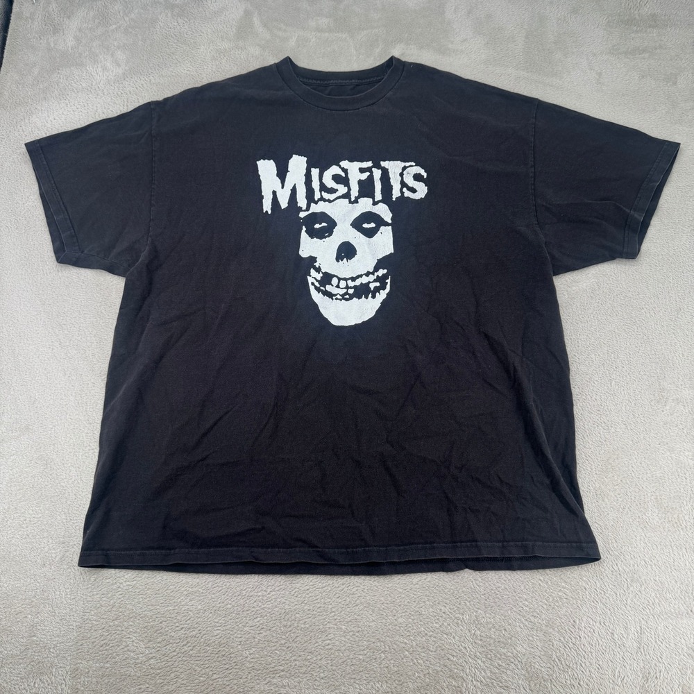 Vintage Misfits Fiend Skull Punk Rock Band Shirt Mens 2XL Black Music Gothic Tee